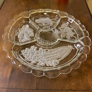Crystal 5 section platter etching of fish celery olives pickles A19